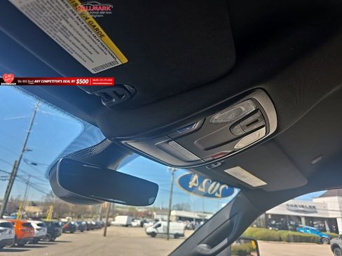 Used 2024 RAM 3500 Big Horn image 17