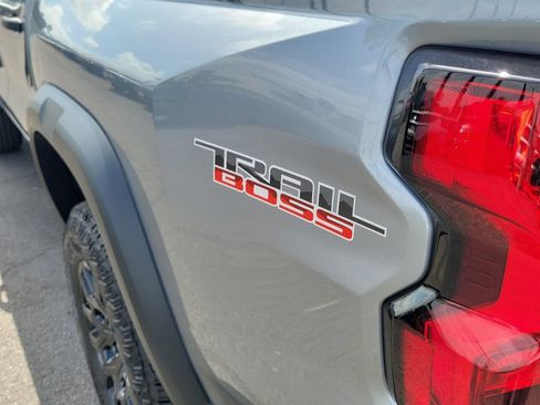Used 2026 Chevrolet Colorado Trail Boss AWD/4WD image 21