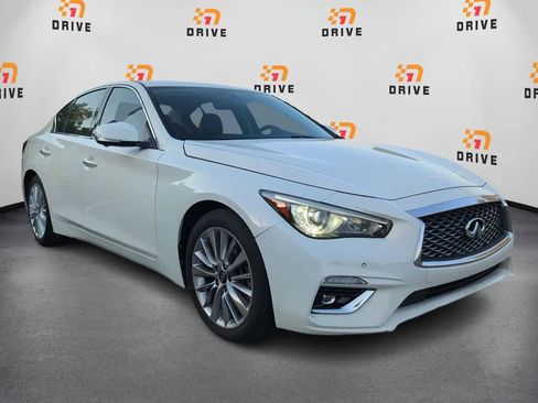 Used 2021 INFINITI Q50 Luxe image 3