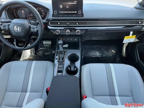 Used 2026 Honda Civic Sport image 17