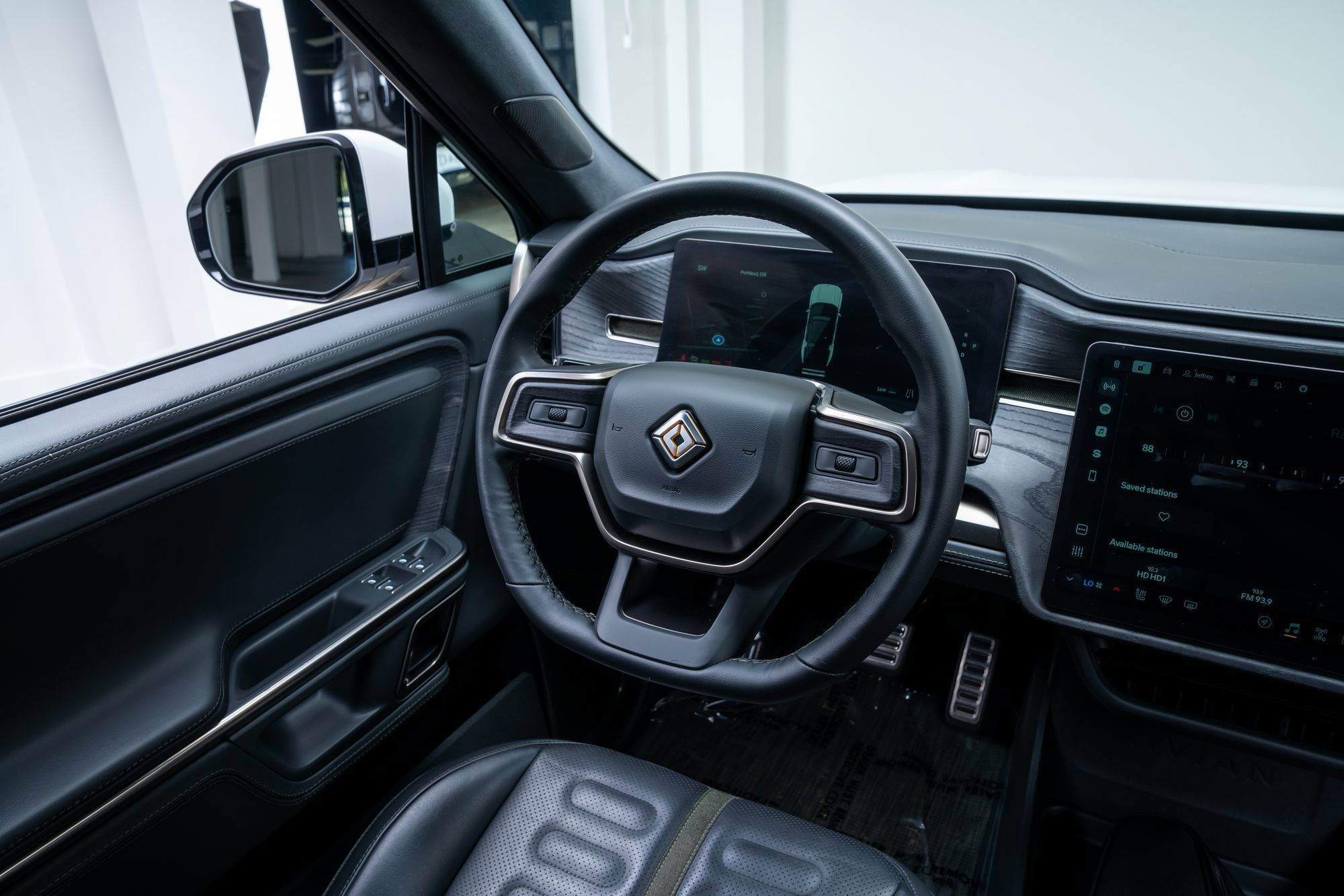 Used 2024 Rivian R1S Adventure Quad AWD/4WD image 6