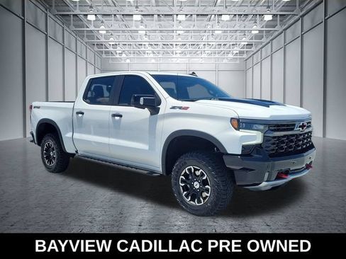 Used 2025 Chevrolet Silverado 1500 ZR2 w/ Technology Package AWD/4WD image 7