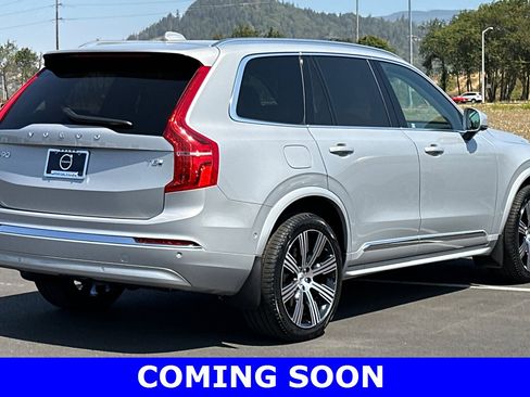 Used 2025 Volvo XC90 T8 Ultra w/ Protection Package image 3