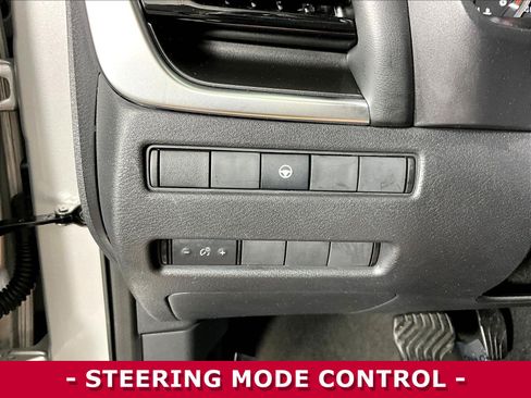 Certified 2022 Nissan Rogue SV AWD/4WD image 35