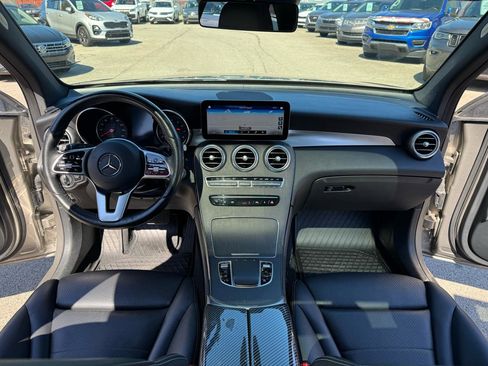 Used 2020 Mercedes-Benz GLC 300 4MATIC image 23