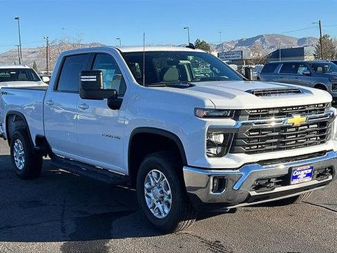 New 2026 Chevrolet Silverado 2500 LT w/ Convenience Package image 3