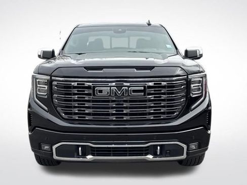 Used 2025 GMC Sierra 1500 Denali Ultimate image 10