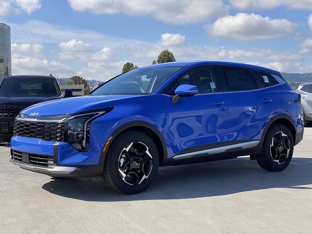 New 2026 Kia Sportage EX w/ EX Panorama Roof Package FWD image 7