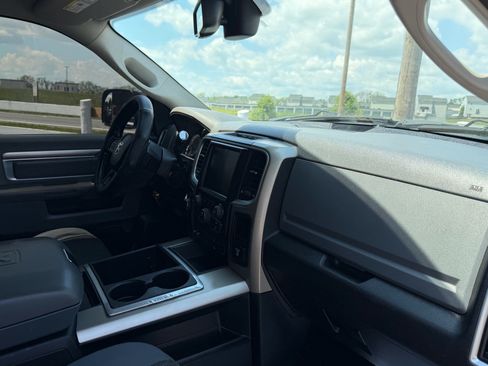 Used 2014 RAM 3500 Big Horn AWD/4WD image 32