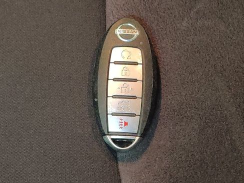 Used 2021 Nissan Sentra SR image 32