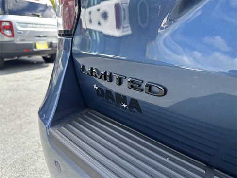 Certified 2019 Ford Expedition Limited w/ Equipment Group 303A image 49