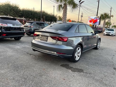 Used 2018 Audi A3 2.0T Premium image 6