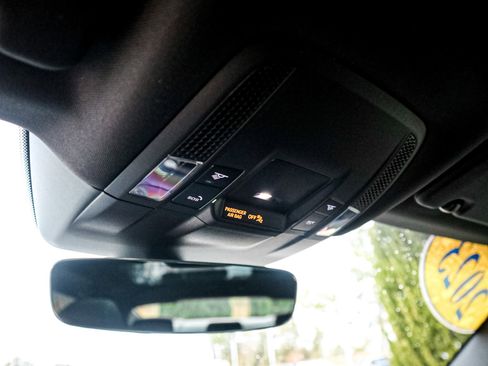 Used 2023 Porsche Taycan 4S image 27