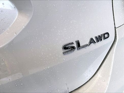 Used 2020 Nissan Rogue SL w/ Premium Package AWD/4WD image 27