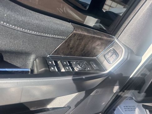 Used 2024 Ford F350 Lariat w/ FX4 Off-Road Package image 12