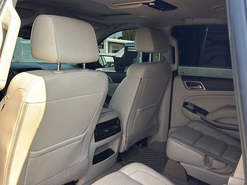 Used 2019 GMC Yukon Denali w/ Denali Ultimate Package RWD image 13