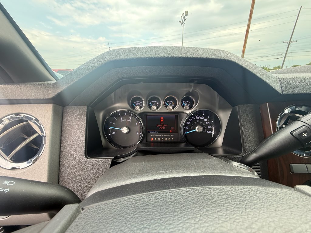 Used 2013 Ford F250 Lariat w/ Chrome Pkg RWD image 17