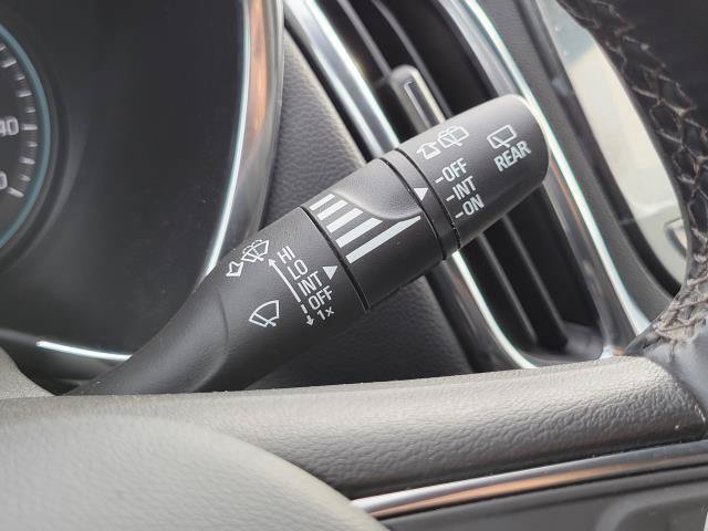 Used 2024 Chevrolet Equinox LT AWD/4WD image 18