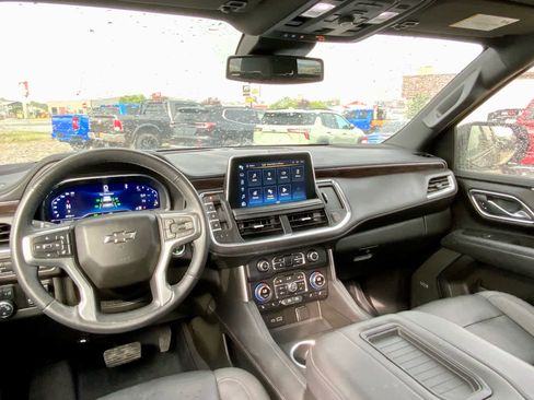 Used 2023 Chevrolet Tahoe Z71 w/ Off-Road Capability Package image 35