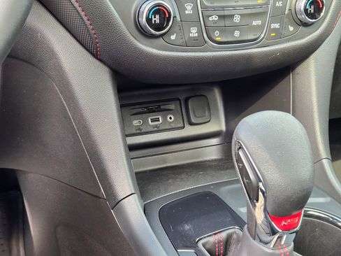 Used 2024 Chevrolet Equinox RS w/ RS Leather Package FWD image 42