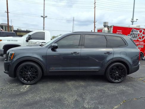 Used 2022 Kia Telluride SX w/ SX Prestige Package AWD/4WD image 24
