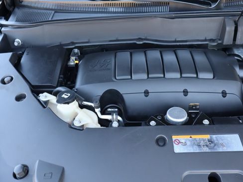 Used 2016 Chevrolet Traverse LS AWD/4WD image 39