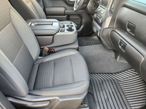 Used 2023 Chevrolet Silverado 1500 Custom AWD/4WD image 13