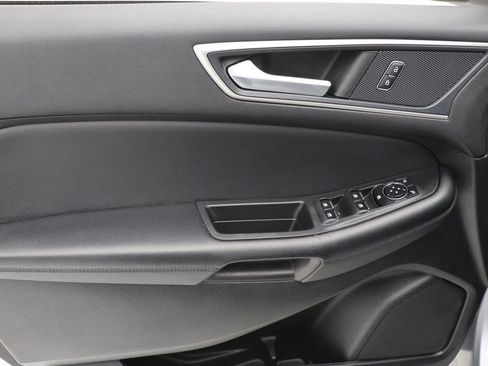 Used 2024 Ford Edge SEL image 15