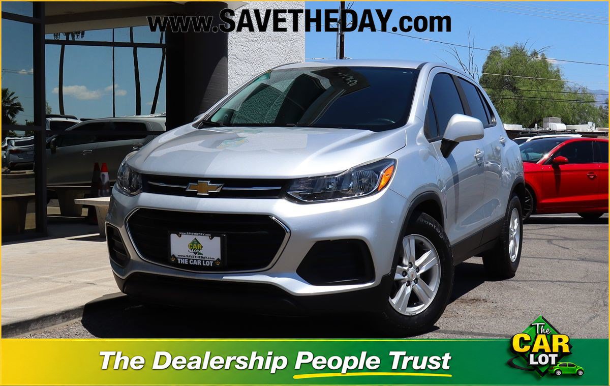 Used 2020 Chevrolet Trax LS w/ Tint and Cruise Package FWD image 1