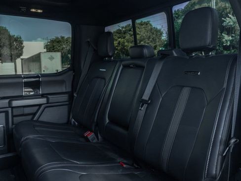 Used 2022 Ford F250 Platinum w/ FX4 Off-Road Package image 22