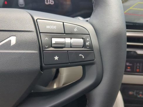 New 2026 Kia Sportage EX w/ EX Panorama Roof Package image 22