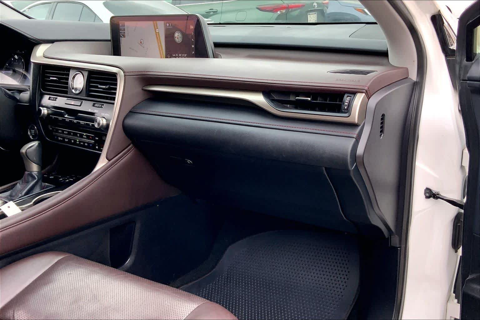 Used 2019 Lexus RX 350 FWD w/ Navigation Package image 18