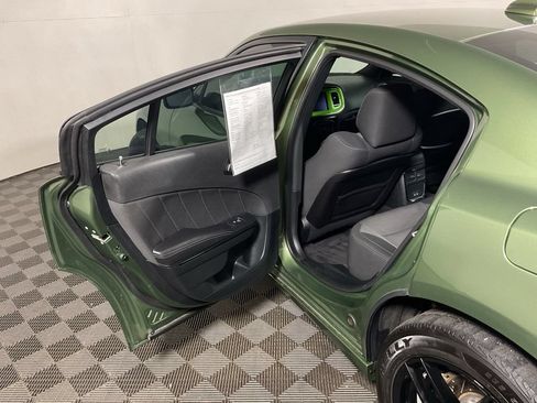 Used 2018 Dodge Charger GT w/ Blacktop Package AWD/4WD image 30