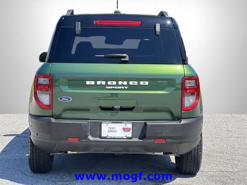 Certified 2024 Ford Bronco Sport Outer Banks w/ Tech Package AWD/4WD image 26