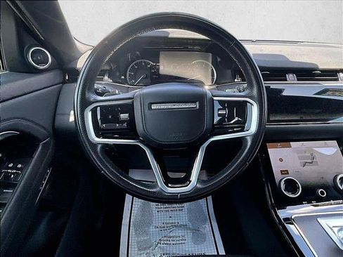 Used 2023 Land Rover Range Rover Evoque R-Dynamic SE AWD/4WD image 7