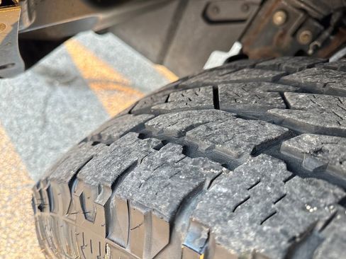 Certified 2016 RAM 1500 Rebel w/ Luxury Group image 39