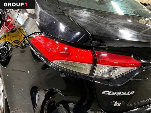 Used 2024 Toyota Corolla LE FWD image 29