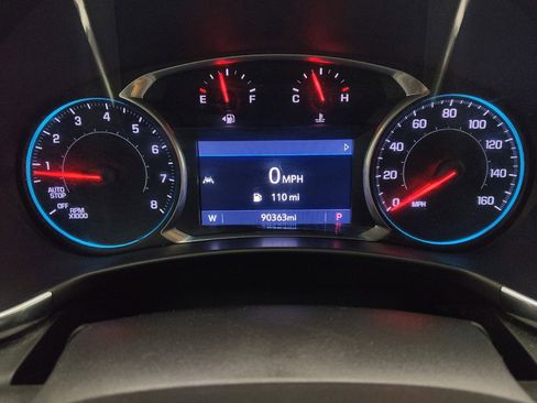 Used 2019 Chevrolet Equinox Premier FWD image 23