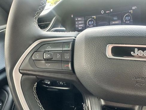 Used 2023 Jeep Grand Cherokee L Laredo AWD/4WD image 26