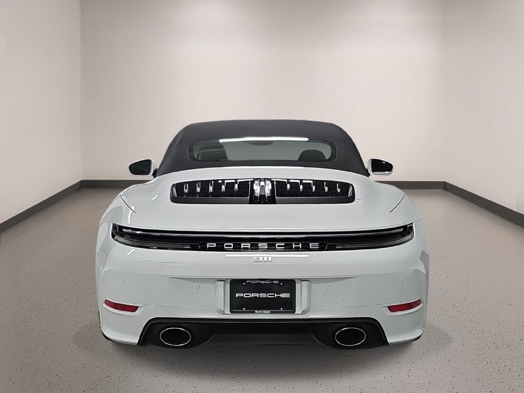 Used 2026 Porsche 911 Carrera RWD image 6