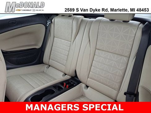 Used 2019 Buick Cascada Premium image 19