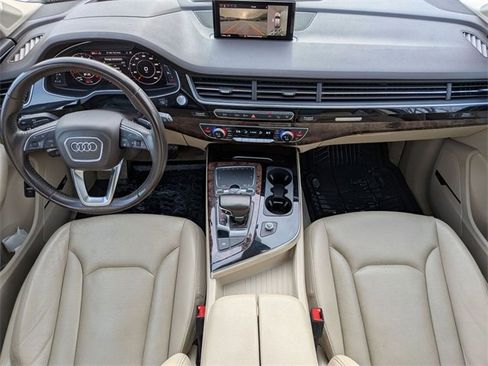 Used 2018 Audi Q7 3.0T Prestige w/ Prestige Package image 29