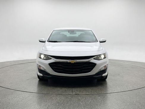 Used 2024 Chevrolet Malibu LT image 2