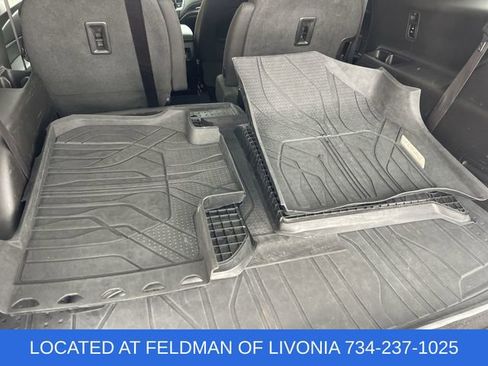 Used 2019 Chevrolet Traverse LT w/ LPO, Floor Liner Package image 33