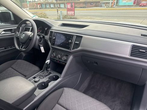 Used 2018 Volkswagen Atlas Launch Edition image 27