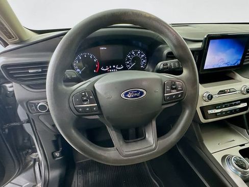 Used 2021 Ford Explorer 4WD w/ Class III Trailer Tow Package image 16