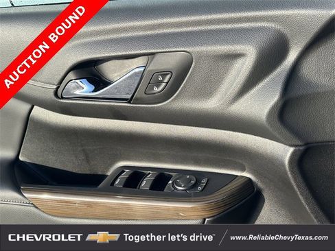 Certified 2023 GMC Acadia SLE w/ Driver Convenience Package image 26