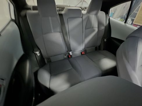 Used 2021 Toyota Corolla SE FWD image 33