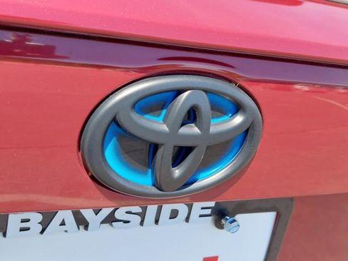 Certified 2022 Toyota RAV4 XLE Premium AWD/4WD image 42