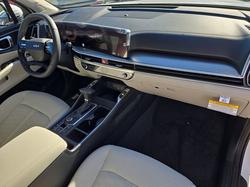 New 2026 Kia Sorento S image 13